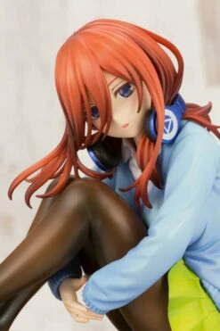 Kotobukiya 1/8 The Quintessential Quintuplets Miku Nakano Scale Statue Figure PP822 -GOOD SMILE COMPANY Shop 190526018082g