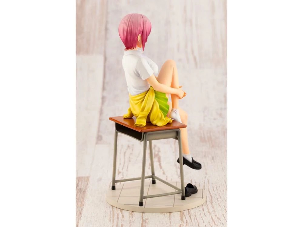 Kotobukiya 1/8 The Quintessential Quintuplets Ichika Nakano Scale Statue Figure PP890 6 Kotobukiya 1/8 The Quintessential Quintuplets Ichika Nakano Scale Statue Figure PP890 - Image 4