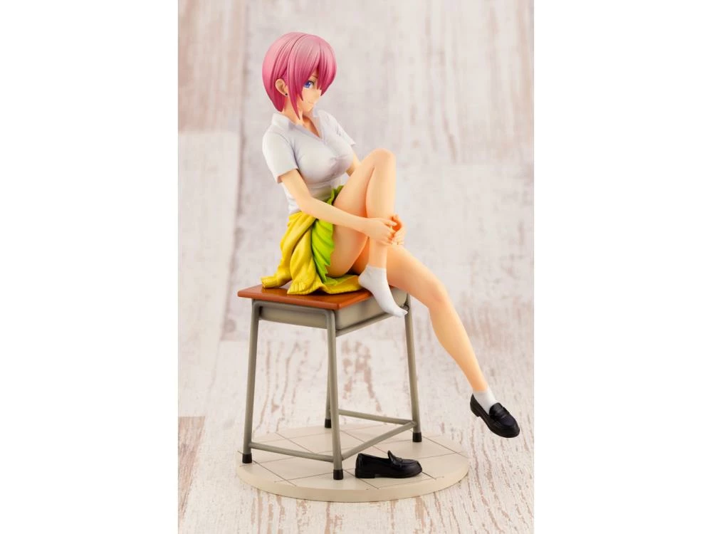 Kotobukiya 1/8 The Quintessential Quintuplets Ichika Nakano Scale Statue Figure PP890 5 Kotobukiya 1/8 The Quintessential Quintuplets Ichika Nakano Scale Statue Figure PP890 - Image 3