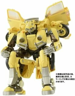 Hasbro Transformers Studio Series Deluxe Bumblebee (Premium Finish) Action Figure PF SS-01 -GOOD SMILE COMPANY Shop 195166174716d