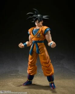 Bandai S.H. Figuarts Dragon Ball Super: Super Hero Son Goku Action Figure