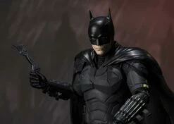 Bandai S.H. Figuarts The Batman -GOOD SMILE COMPANY Shop 4573102637659g