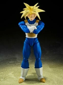 Bandai S.H. Figuarts Dragon Ball Z Super Saiyan Trunks (Latent Power) Action Figure