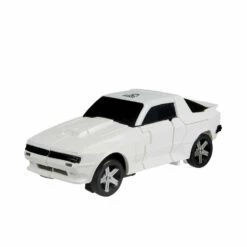 Hasbro Transformers Generations Selects WFC-GS16 Deluxe Bug Bite Action Figure -GOOD SMILE COMPANY Shop 5010993707966f