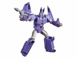 Hasbro Transformers Generations War For Cybertron: Kingdom Voyager Cyclonus Action Figure WFC-K9