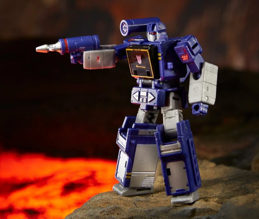 Hasbro Transformers Generations War For Cybertron: Kingdom Core Soundwave Action Figure WFC-K21 5 Hasbro Transformers Generations War For Cybertron: Kingdom Core Soundwave Action Figure WFC-K21 - Image 3