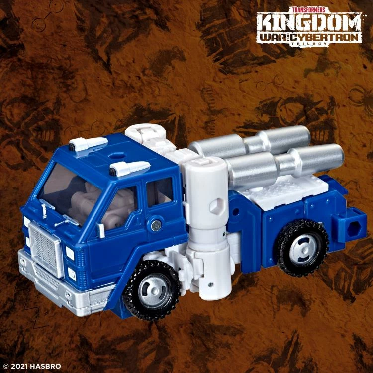 Hasbro Transformers Generations War For Cybertron: Kingdom Deluxe Autobot Pipes Action Figure WFC-K32 4 Hasbro Transformers Generations War For Cybertron: Kingdom Deluxe Autobot Pipes Action Figure WFC-K32 - Image 2