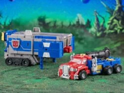 Hasbro Transformers Generations Legacy Evolution Commander Class Armada Universe Optimus Prime Action Figure -GOOD SMILE COMPANY Shop 5010996126603j