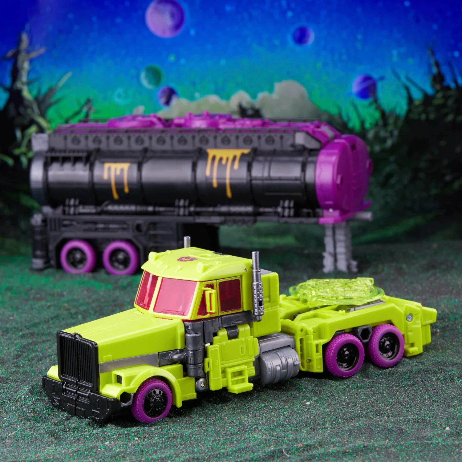 Hasbro Transformers Generations Legacy Evolution Leader Class G2 Universe Toxitron Action Figure 8 Hasbro Transformers Generations Legacy Evolution Leader Class G2 Universe Toxitron Action Figure - Image 6