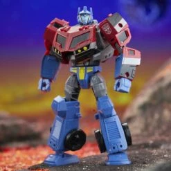 Hasbro Transformers Generations Legacy United Voyager Animated Universe Optimus Prime Action Figure -GOOD SMILE COMPANY Shop 5010996192189c