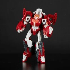 Hasbro Transformers Generations Power Of The Primes Voyager Class Elita 1 Figure 9 Hasbro Transformers Generations Power Of The Primes Voyager Class Elita 1 Figure -GOOD SMILE COMPANY Shop 630509648801a