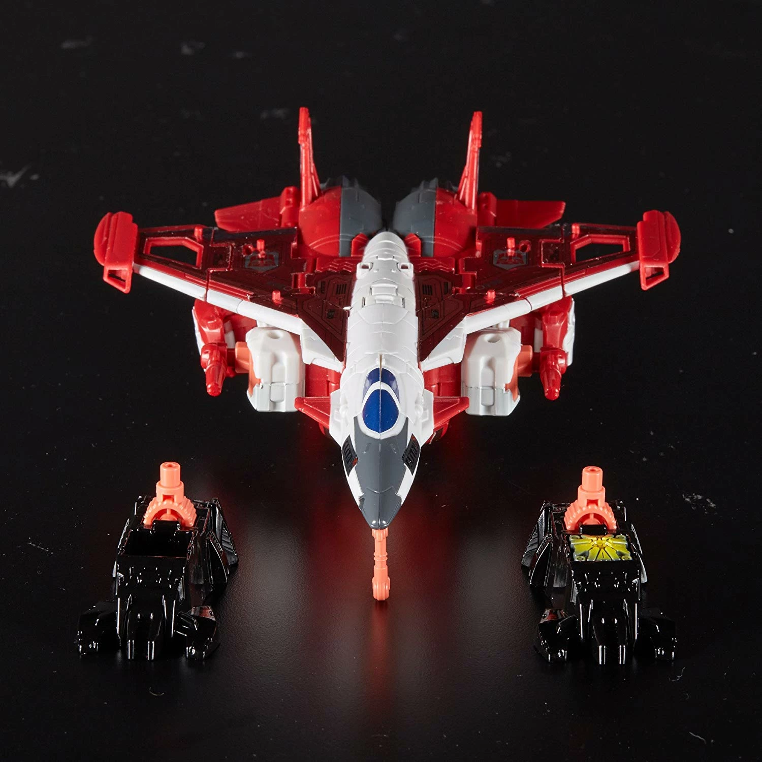 Hasbro Transformers Generations Power Of The Primes Voyager Class Elita 1 Figure 5 Hasbro Transformers Generations Power Of The Primes Voyager Class Elita 1 Figure - Image 3