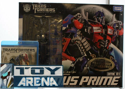 Transformers DOTM Exclusive Clear 1/35 Scale Optimus Prime DMK-01 Dual Model Kit W/ Blu Ray DVD Movie 3 Transformers DOTM Exclusive Clear 1/35 Scale Optimus Prime DMK-01 Dual Model Kit W/ Blu Ray DVD Movie